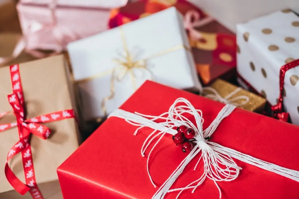 Creating A Holiday Gift Guide To Boost Sales